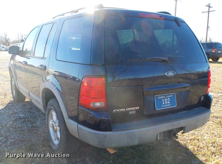 image for item DA2502 2002 Ford Explorer SUV