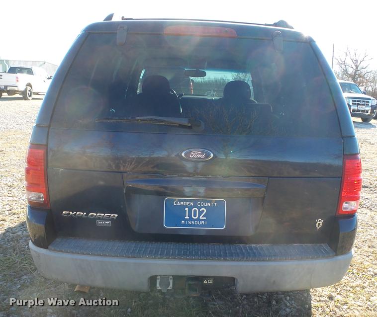 image for item DA2502 2002 Ford Explorer SUV