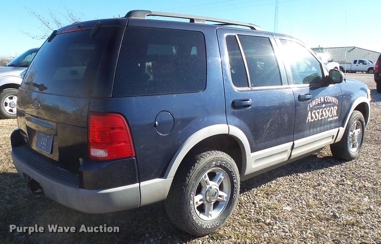 image for item DA2502 2002 Ford Explorer SUV