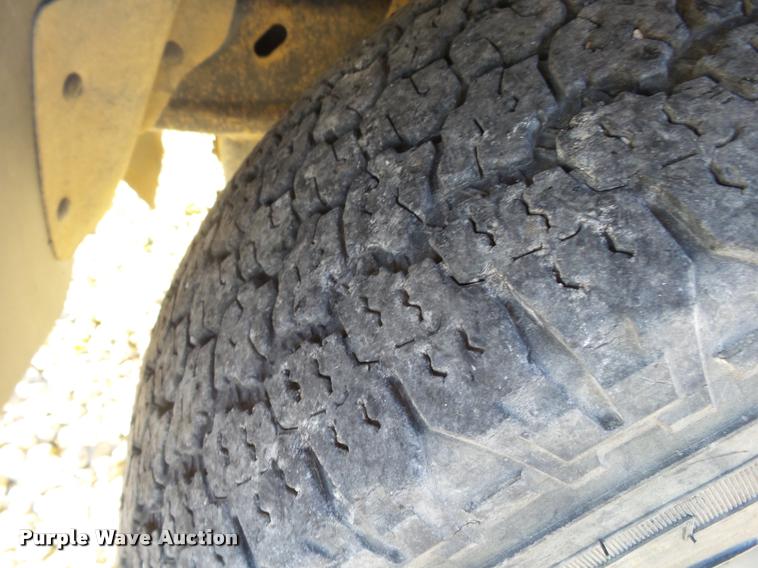 image for item DA2502 2002 Ford Explorer SUV