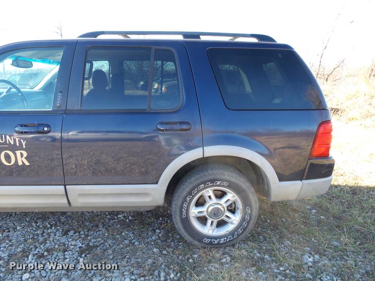 image for item DA2502 2002 Ford Explorer SUV