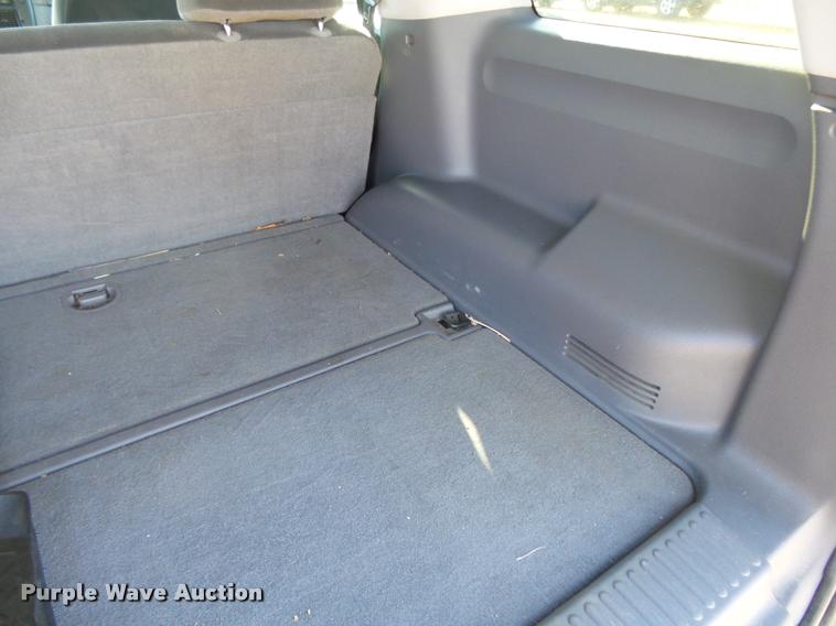 image for item DA2502 2002 Ford Explorer SUV