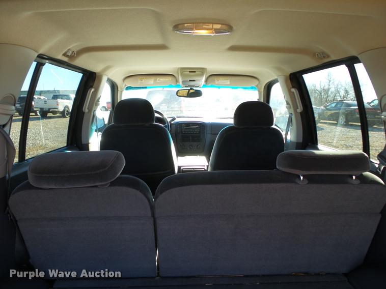 image for item DA2502 2002 Ford Explorer SUV