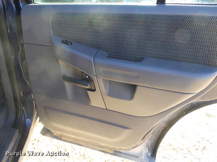 image for item DA2502 2002 Ford Explorer SUV