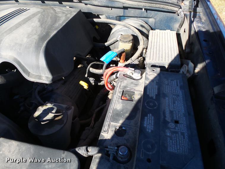 image for item DA2502 2002 Ford Explorer SUV