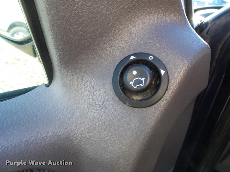 image for item DA2502 2002 Ford Explorer SUV