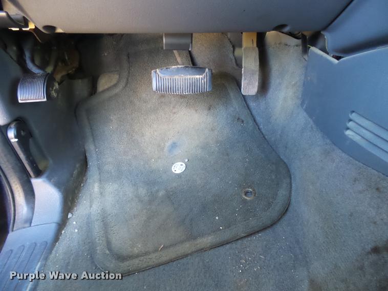 image for item DA2502 2002 Ford Explorer SUV