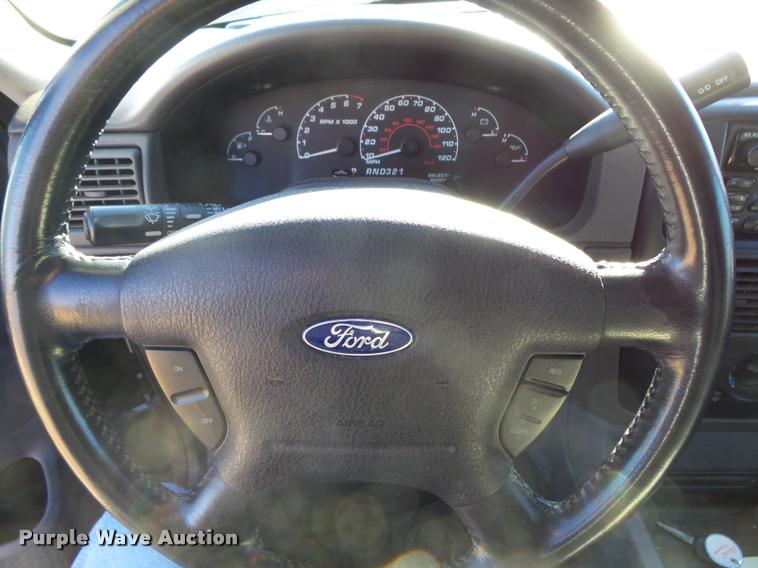image for item DA2502 2002 Ford Explorer SUV