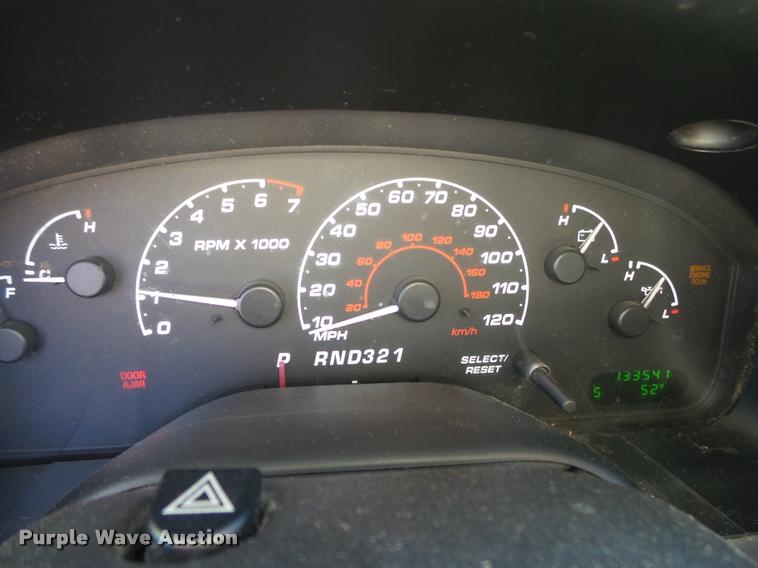 image for item DA2502 2002 Ford Explorer SUV