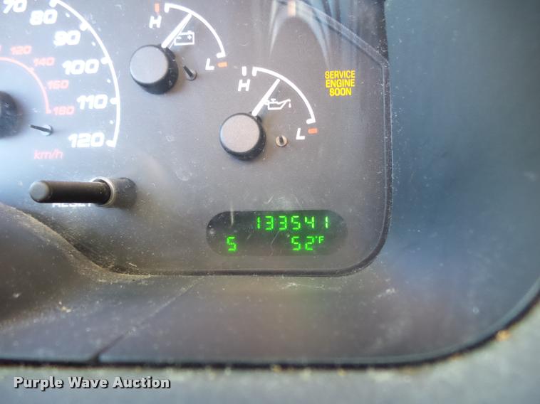 image for item DA2502 2002 Ford Explorer SUV