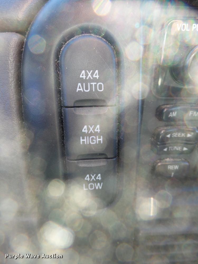 image for item DA2502 2002 Ford Explorer SUV