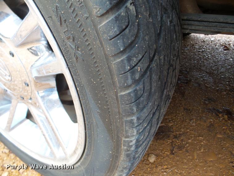 image for item DA2999 2002 Ford F150 Harley Davidson SuperCrew pickup truck