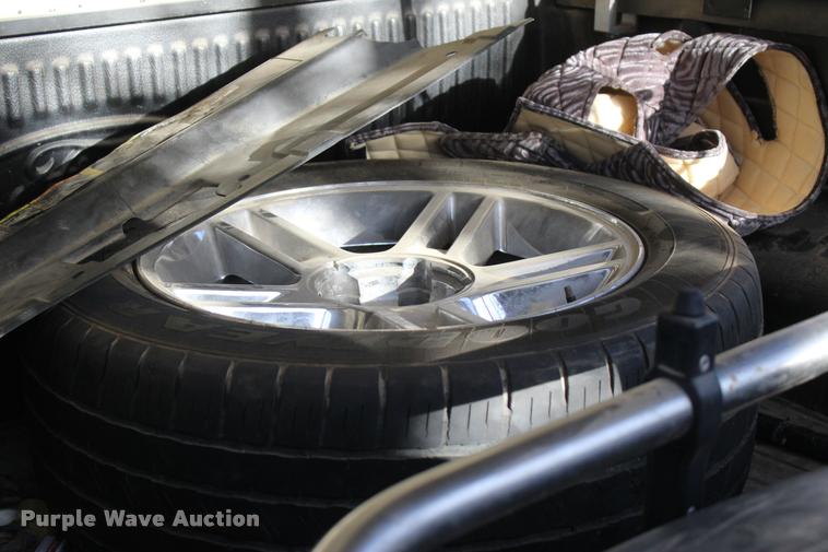 image for item DA2999 2002 Ford F150 Harley Davidson SuperCrew pickup truck