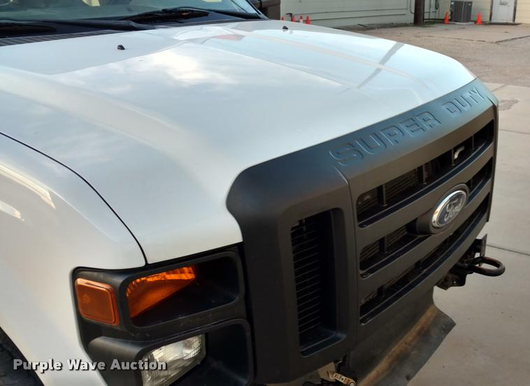 image for item DA4370 2008 Ford F250 Crew Cab pickup truck