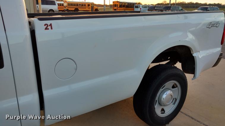 image for item DA4370 2008 Ford F250 Crew Cab pickup truck