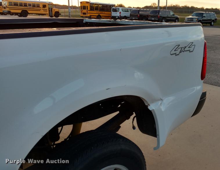 image for item DA4370 2008 Ford F250 Crew Cab pickup truck