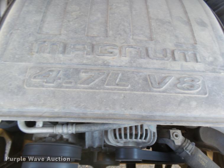 image for item DA4678 2004 Dodge Ram 1500 Quad Cab pickup truck