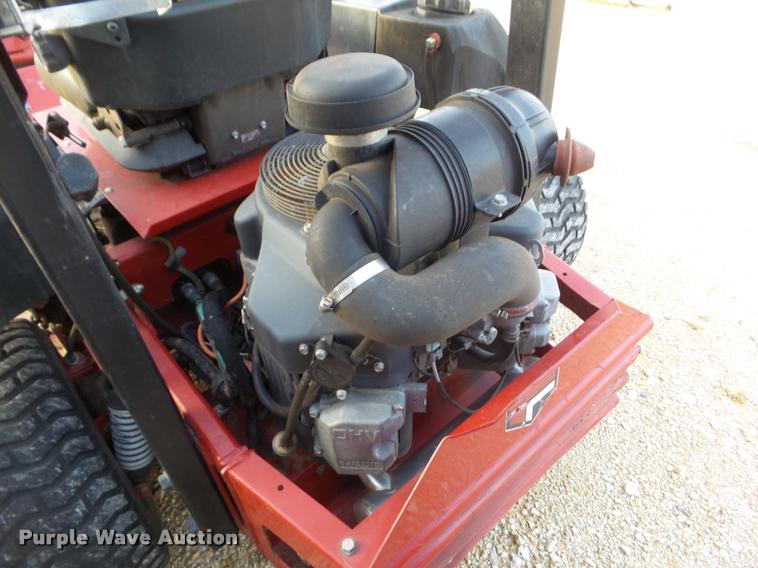 image for item DA5175 2010 Ferris IS3100Z lawn mower