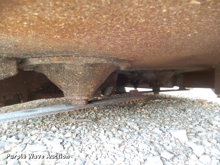 image for item DA5175 2010 Ferris IS3100Z lawn mower