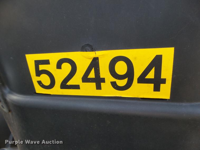 image for item DA5175 2010 Ferris IS3100Z lawn mower