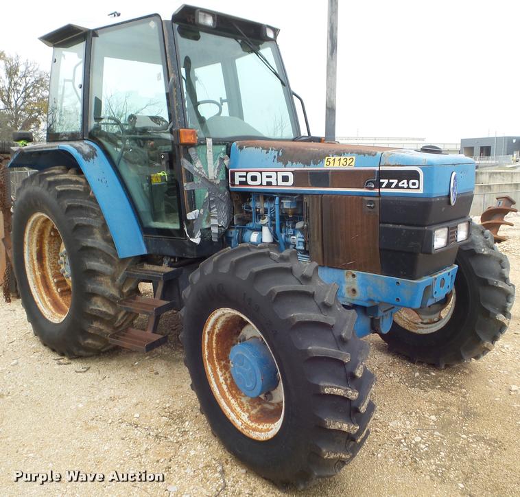 image for item DA5176 1994 Ford 7740 MFWD tractor
