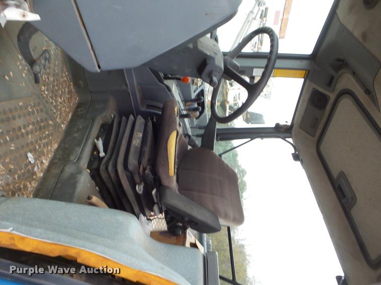 image for item DA5176 1994 Ford 7740 MFWD tractor