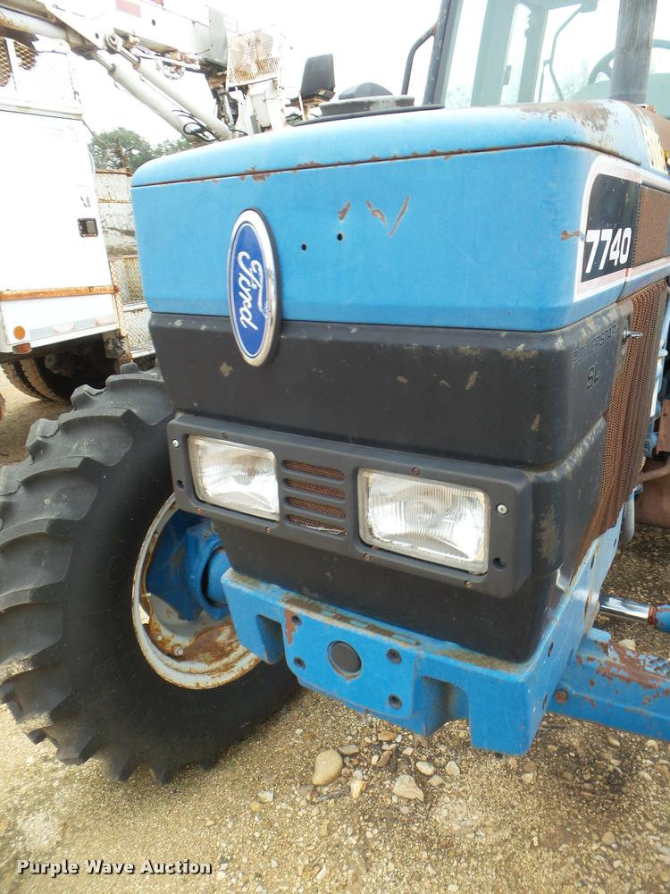 image for item DA5176 1994 Ford 7740 MFWD tractor