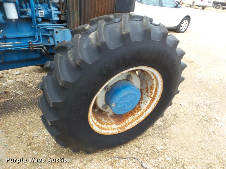 image for item DA5176 1994 Ford 7740 MFWD tractor