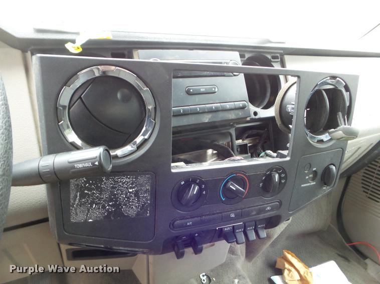 image for item DA5177 2009 Ford F350 Super Duty SuperCab pickup truck