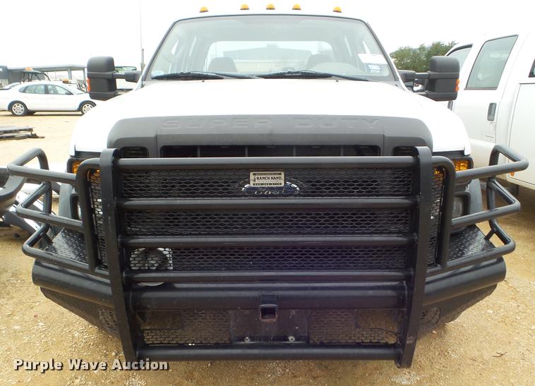image for item DA5179 2008 Ford F550 Crew Cab truck cab and chassis