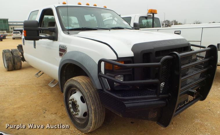 image for item DA5179 2008 Ford F550 Crew Cab truck cab and chassis