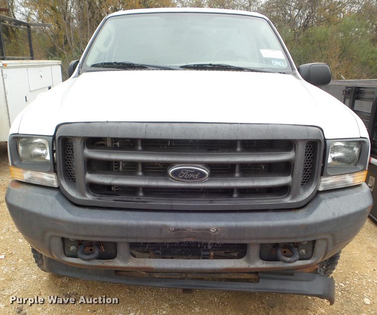 image for item DA5182 2004 Ford F250 Super Duty pickup truck