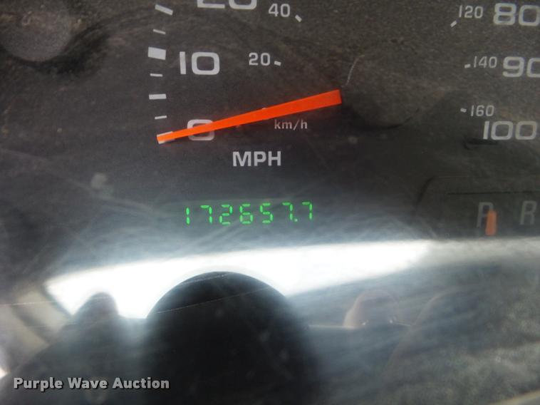 image for item DA5182 2004 Ford F250 Super Duty pickup truck