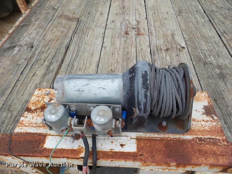 image for item DA5183 1998 Custom utility trailer