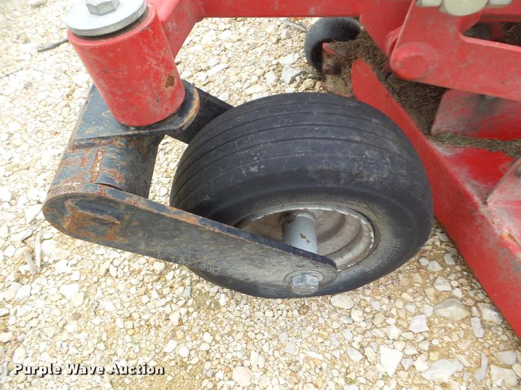 image for item DA5184 2010 Big Dog R series lawn mower