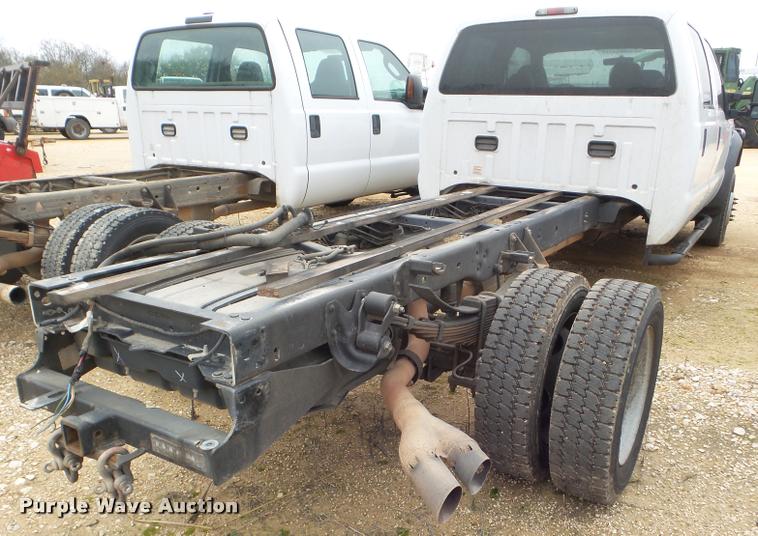 image for item DA5185 2009 Ford F550 Crew Cab truck cab and chassis