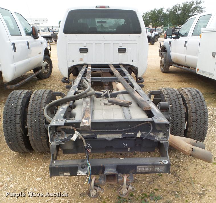 image for item DA5185 2009 Ford F550 Crew Cab truck cab and chassis