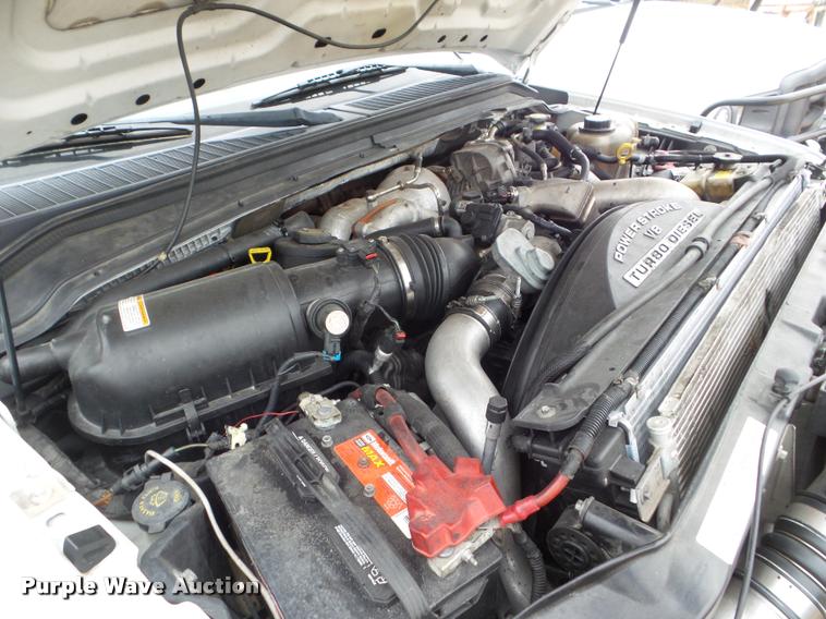 image for item DA5185 2009 Ford F550 Crew Cab truck cab and chassis