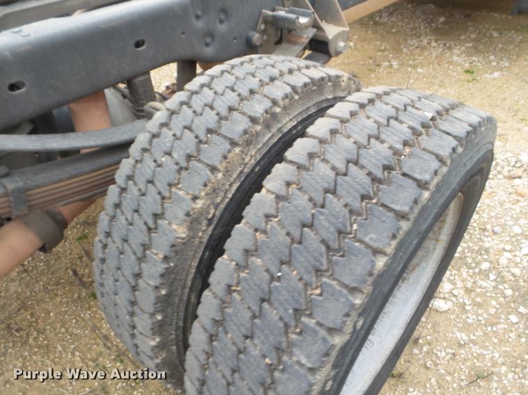 image for item DA5185 2009 Ford F550 Crew Cab truck cab and chassis