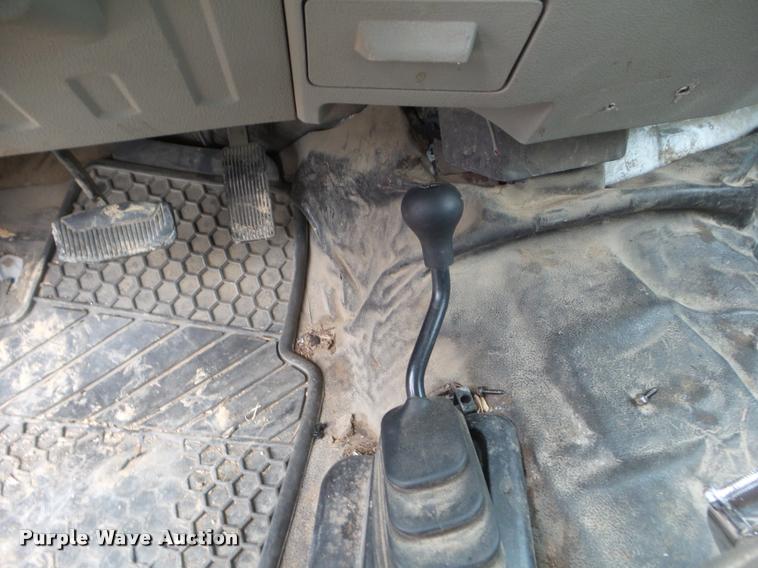 image for item DA5186 2008 Ford F550 Crew Cab utility truck