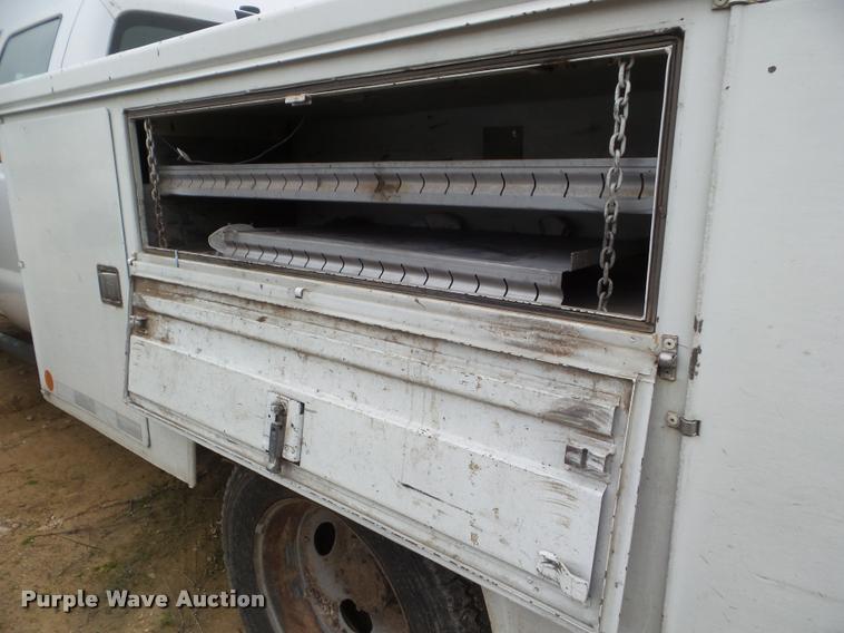 image for item DA5186 2008 Ford F550 Crew Cab utility truck