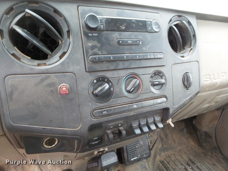 image for item DA5188 2008 Ford F450 Super Duty Crew Cab flatbed truck