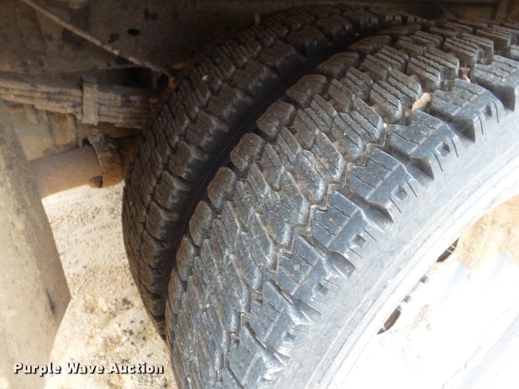 image for item DA5188 2008 Ford F450 Super Duty Crew Cab flatbed truck