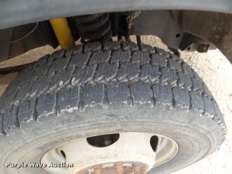 image for item DA5188 2008 Ford F450 Super Duty Crew Cab flatbed truck