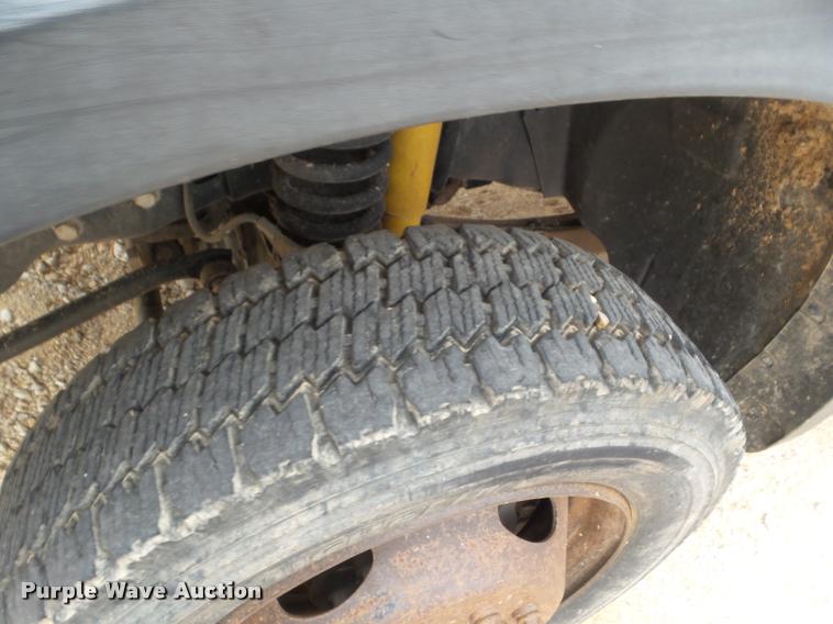 image for item DA5188 2008 Ford F450 Super Duty Crew Cab flatbed truck