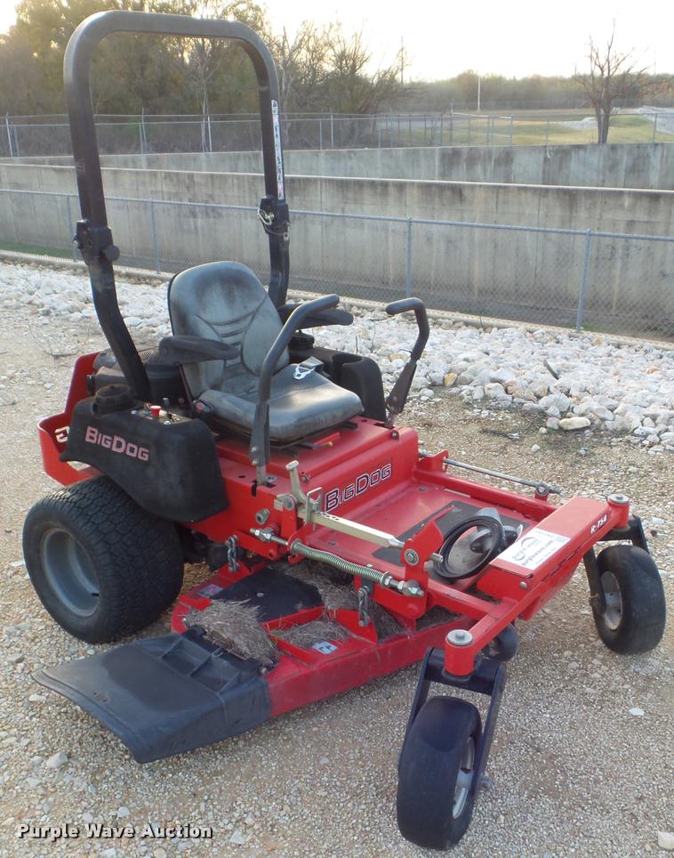 image for item DA5191 2010 Big Dog R series lawn mower