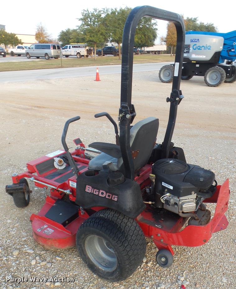 image for item DA5191 2010 Big Dog R series lawn mower