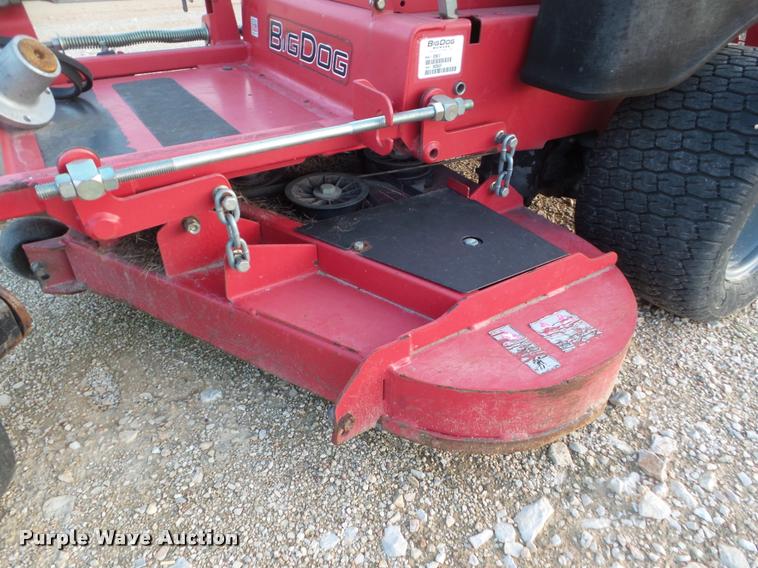 image for item DA5191 2010 Big Dog R series lawn mower