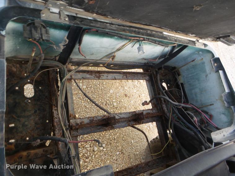 image for item DA5192 2008 Bad Boy shuttle golf cart