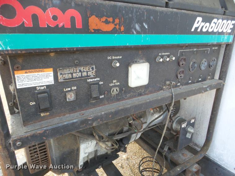 image for item DA5193 1990 Wells Cargo enclosed cargo trailer with generator